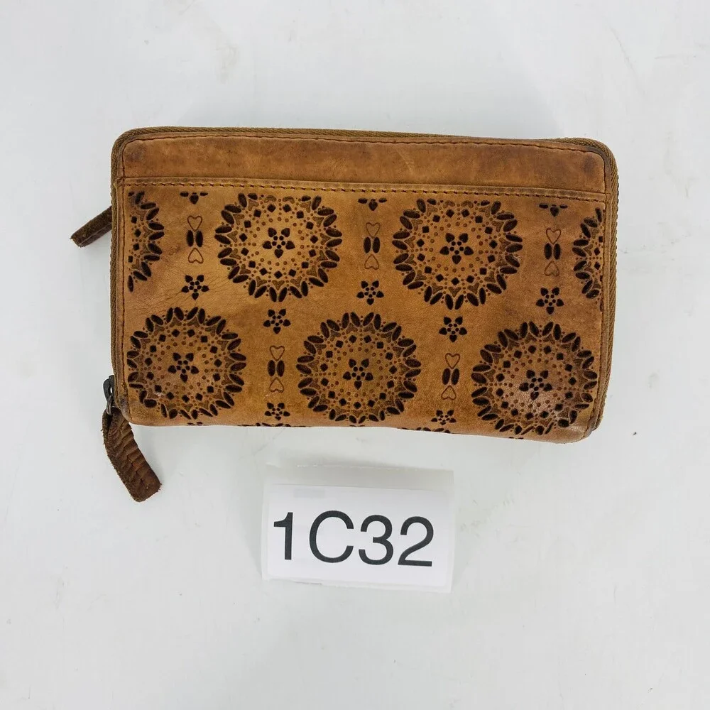 100% Genuine Leather Laser Cut Mandala Design Zip Up Cash/Card Wallet Boho Brown